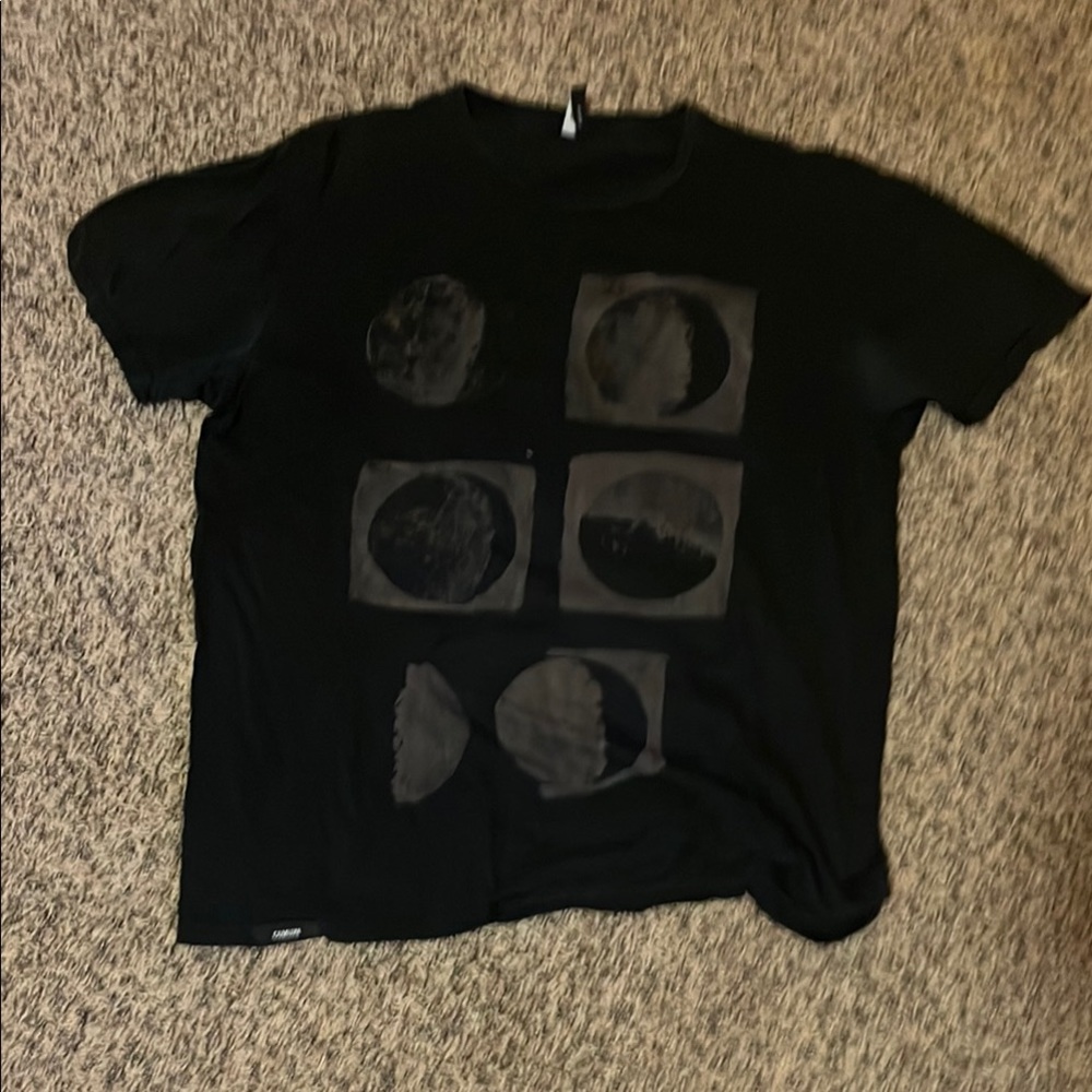 Men's Black Graphic Tee